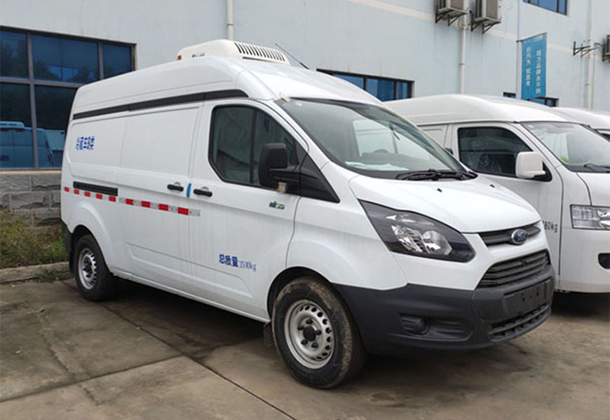 國(guó)六江鈴福特全順V362冷藏車